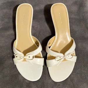 New Worthington Slip On Heels    Cream Color. Sz 7 1/2.